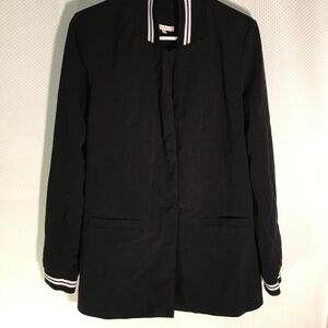 WILLOW & CHAY Women's Black Jacket zize M Made In China StyLe # Wj6273cat